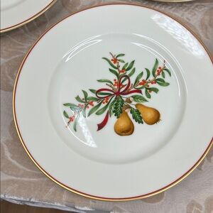 Queensberry by ROYAL GALLERY 8” Dessert Plates (4)